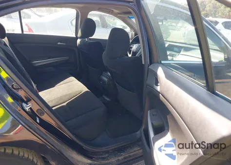 2010 Honda Accord 2.4 Ex z USA, uszkodzony, nr VIN 1HGCP2F7XAA010279